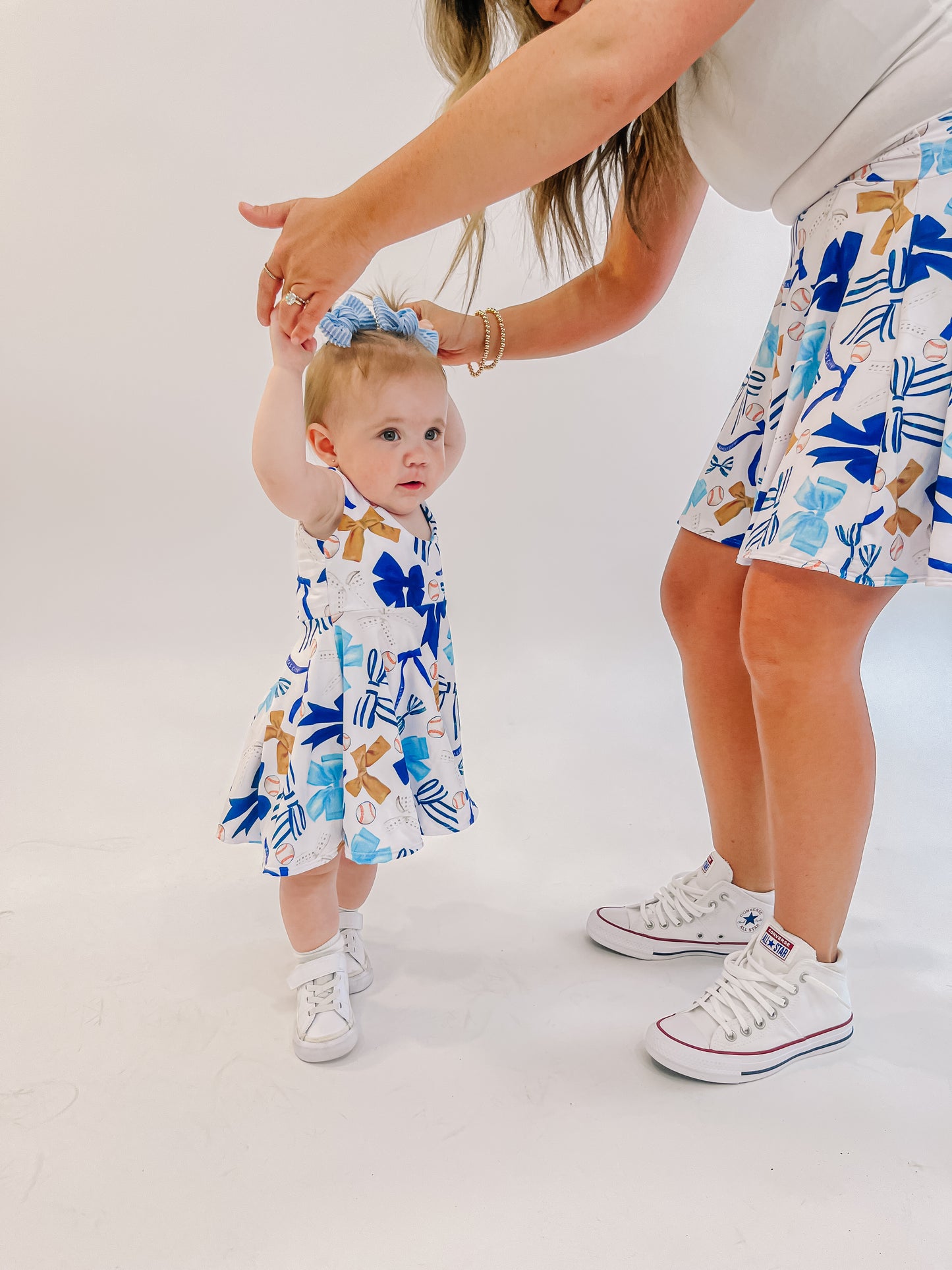 Women & Teen Skirt: Royal Bows