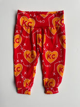 Load image into Gallery viewer, Leggings: KC XO
